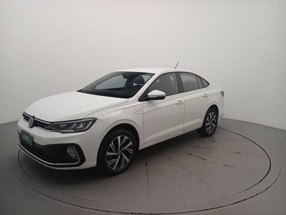VOLKSWAGEN VIRTUS 1.0 200 TSI HIGHLINE AUTOMÁTICO